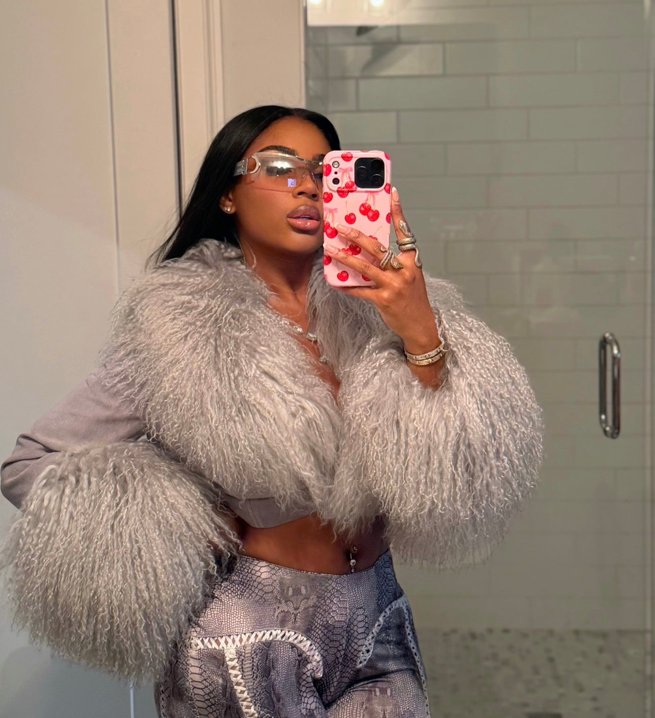 “UPPER EAST SIDE” (pre order)