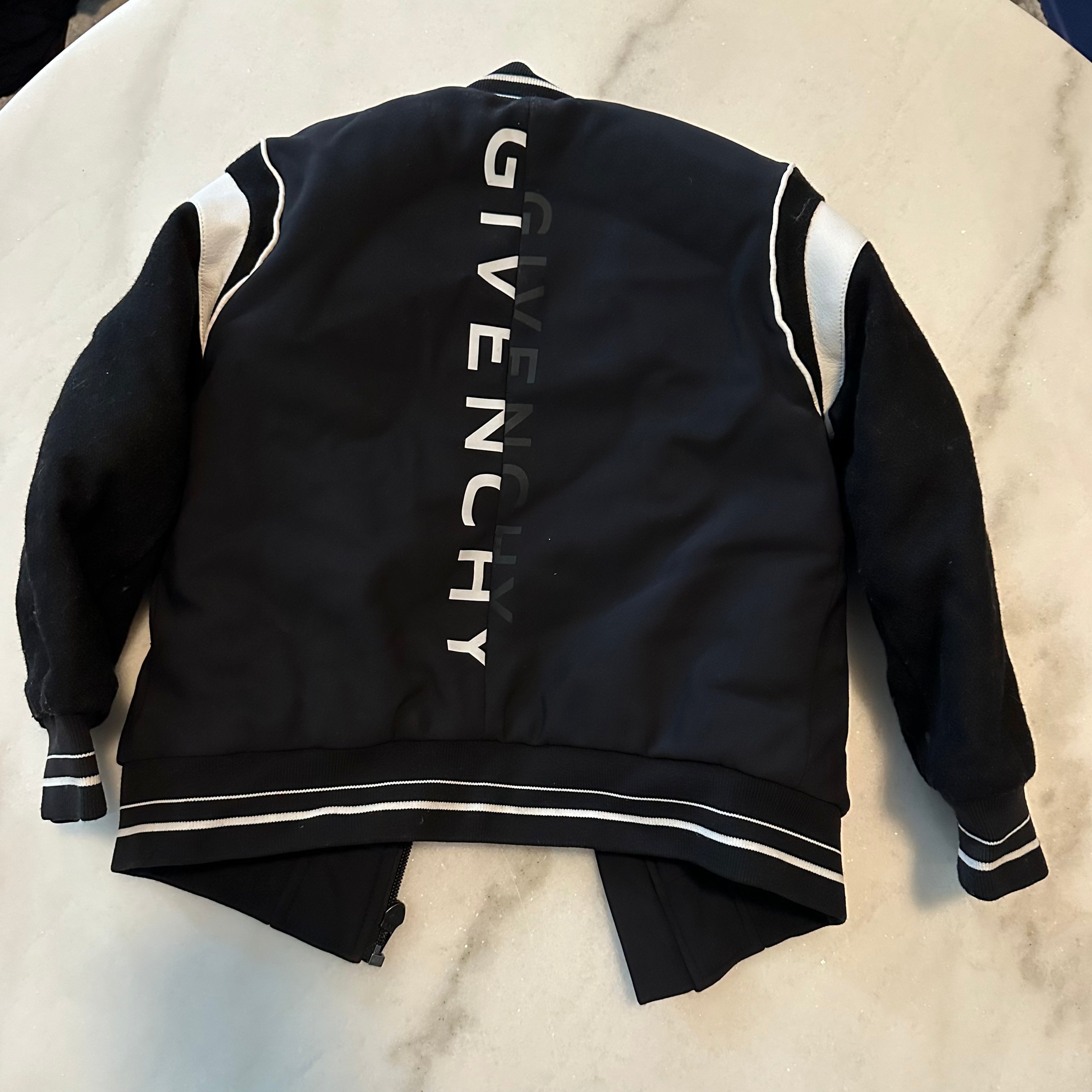 GIVENCHY jacket - 4years